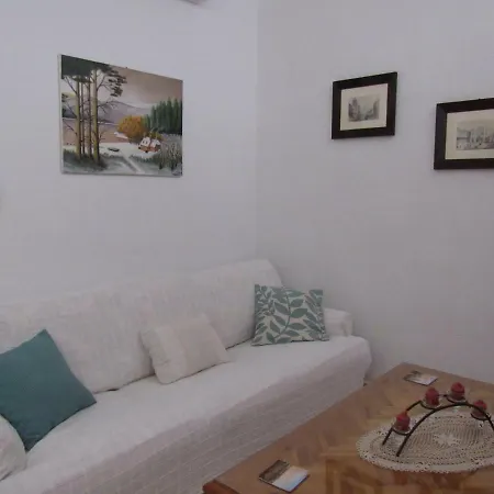 Central Studio Apartment Santa Vennera Exterior photo