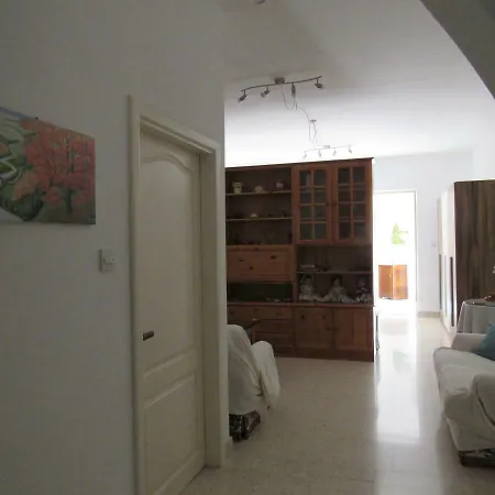 Central Studio Apartment Santa Vennera Exterior photo