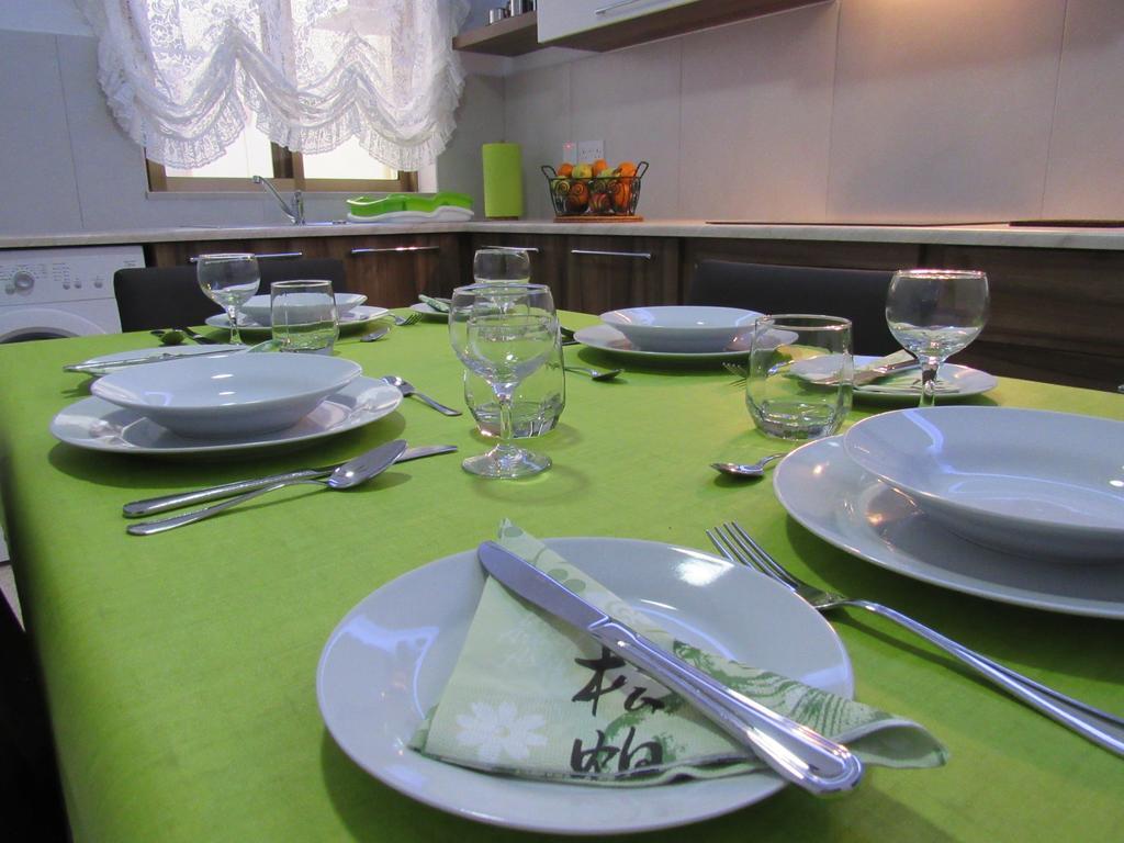 Central Studio Apartment Santa Vennera