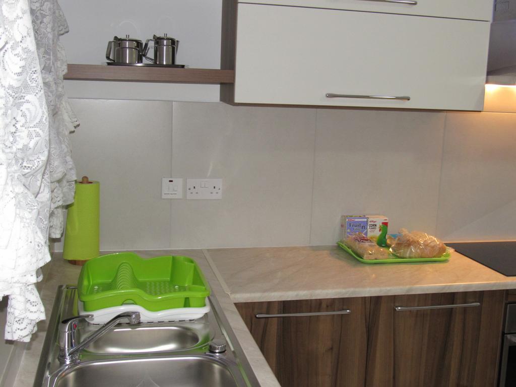 Central Studio Apartment * Santa Vennera
