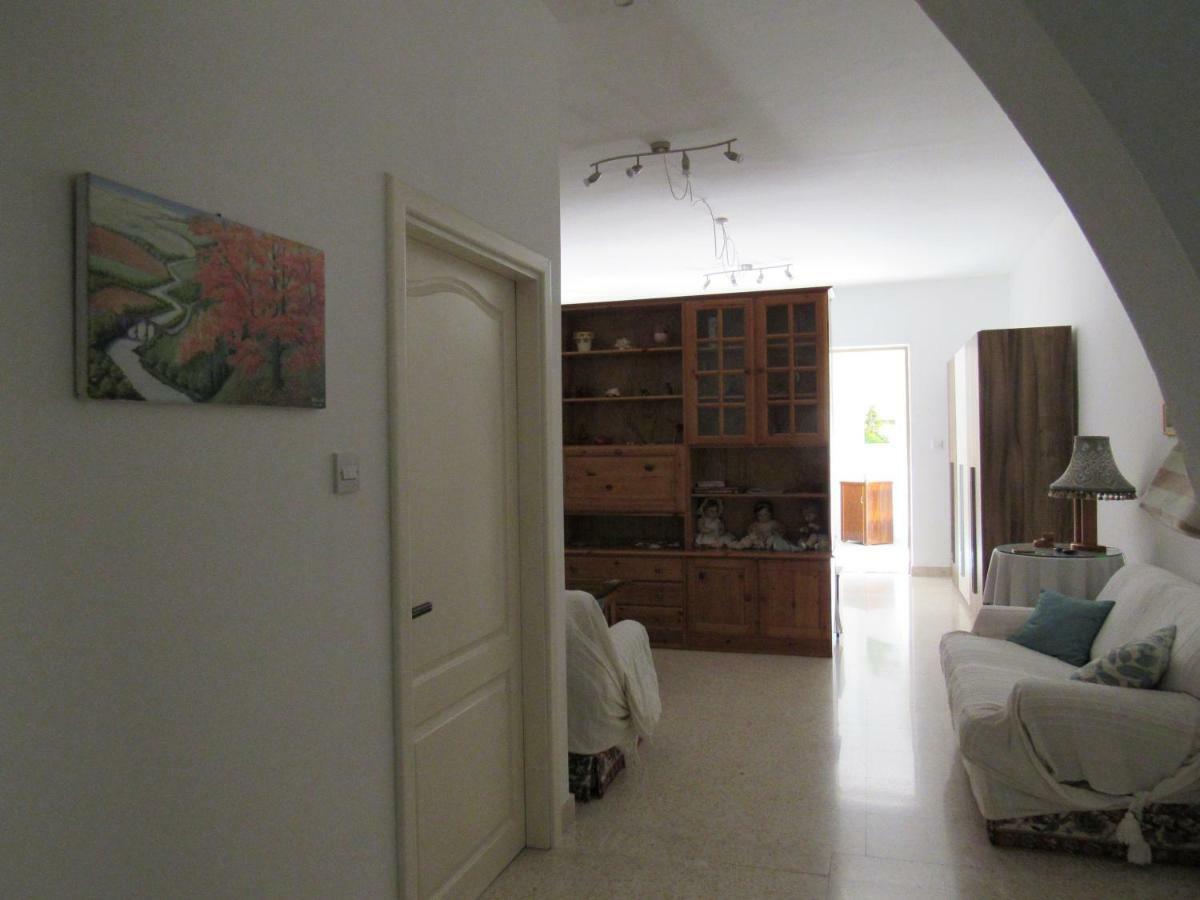Central Studio Apartment Apartment *